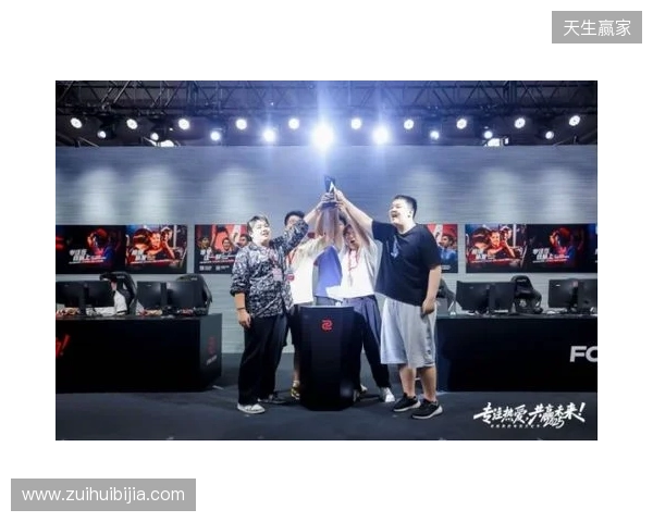 与好友并肩!你的电竞梦想从卓威高校对抗赛启航! 与好友并肩!你的电竞梦想从卓威高校对抗赛启航!